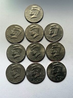 Lo of 10 1997 Half Dollars